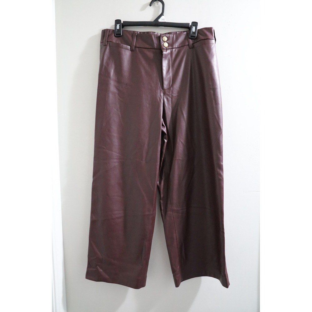 Chicos Burgundy Faux Leather‎ Wide Leg Cropped Pants Size US 10 Gold Buttons